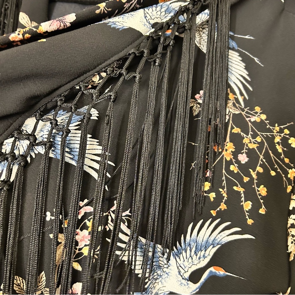 Jennafer Grace Crane Floral Duster with Fringe - Picture 4 of 10